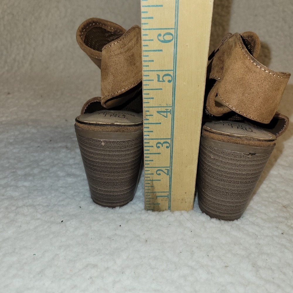 Time and Tru Tan Laser-Cut Open-Toe Block Heel Sandals - Picture 7 of 10
